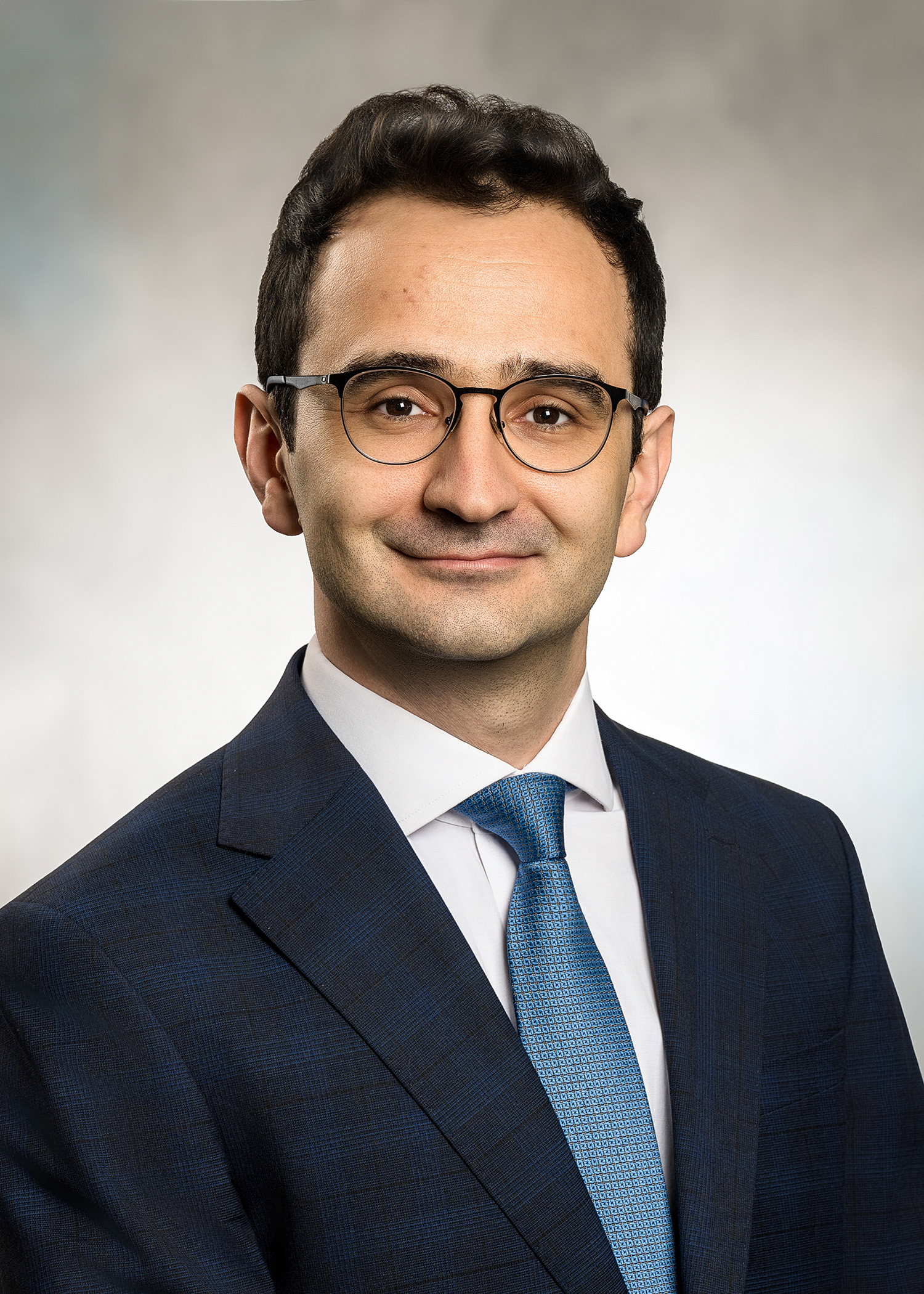 Dr. Öğr. Üyesi Sezer Aslan — Göğüs Cerrahisi Uzmanı